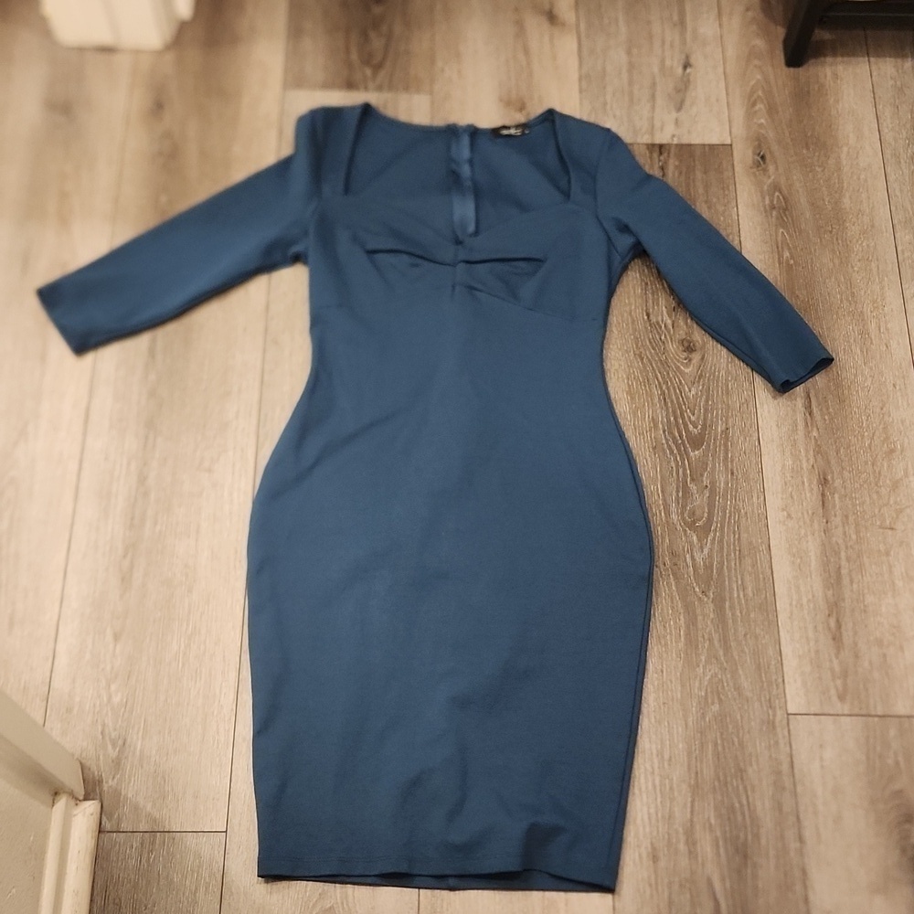 Victoria's Boutique Casual Dress
